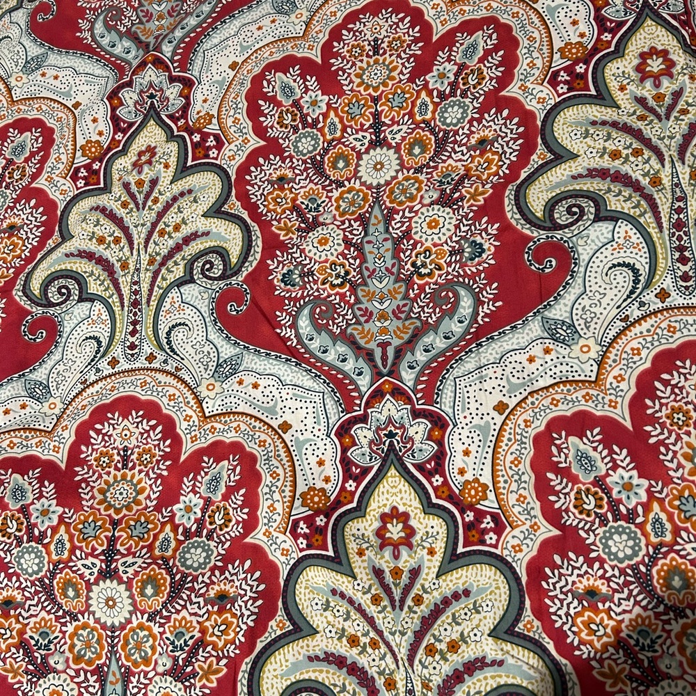 Pottery Barn Red Jordana Paisley Percale King Size Duvet Cover